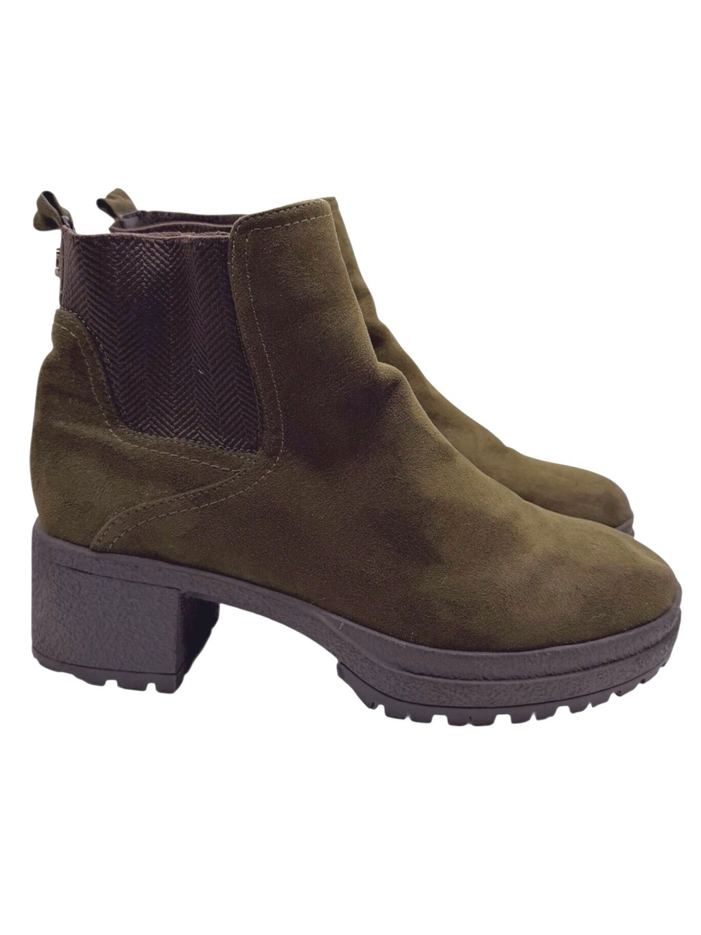 Circus by Sam Edelman Cumberland olive green faux Suede Chelsea Boots Women’s 8